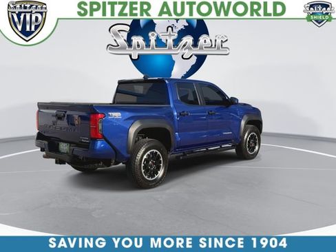 Used 2025 Toyota Tacoma TRD Off-Road AWD/4WD image 9