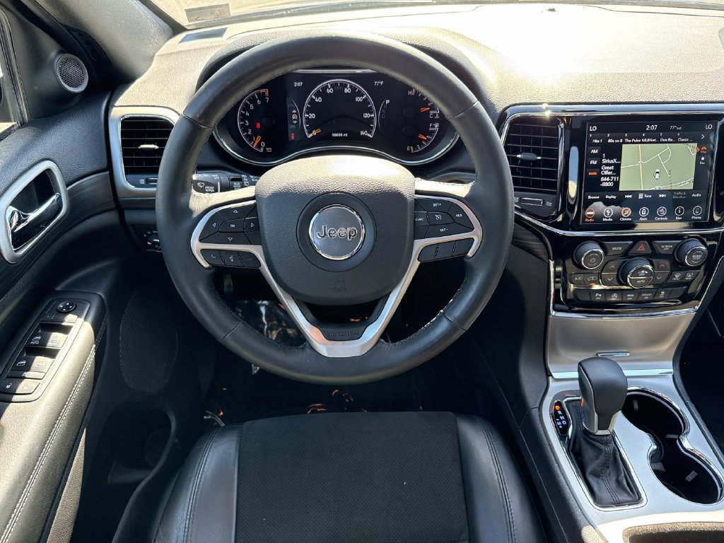 Used 2019 Jeep Grand Cherokee Altitude AWD/4WD image 13