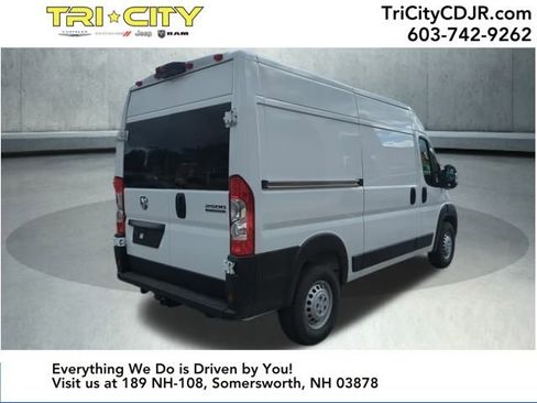 New 2026 RAM ProMaster 2500 w/ Convenience Group image 5