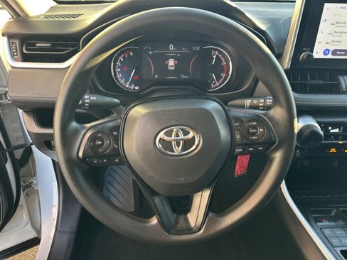 Used 2024 Toyota RAV4 LE image 11
