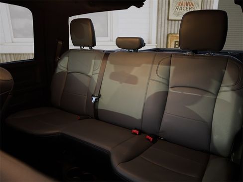 Used 2024 RAM 3500 Tradesman w/ Chrome Appearance Group image 12