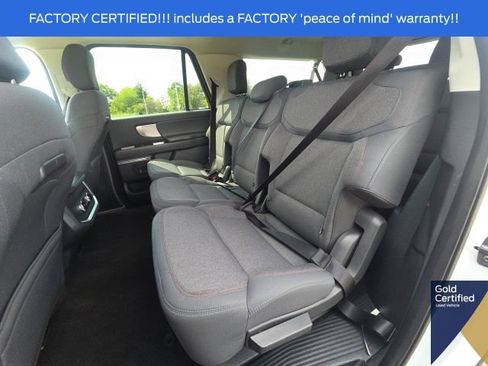 Used 2025 Ford Expedition Max Active AWD/4WD image 24