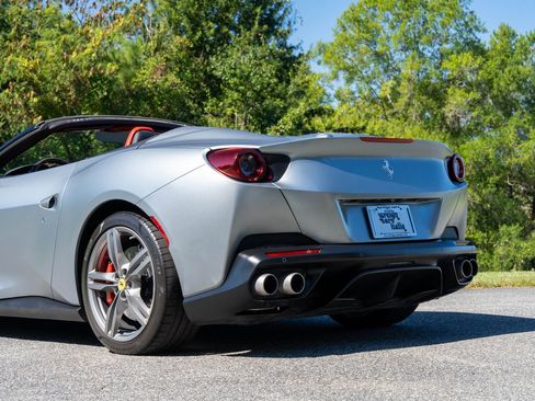Certified 2019 Ferrari Portofino image 22