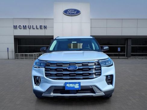 New 2026 Ford Explorer Active w/ Active Comfort Package image 16