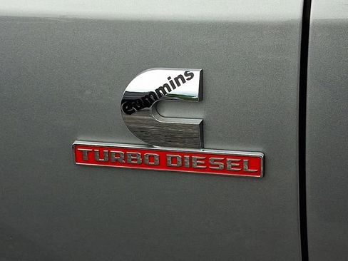 Used 2024 RAM 2500 Big Horn AWD/4WD image 28