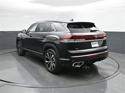 New 2026 Volkswagen Atlas Cross Sport SEL Premium R-Line image 5