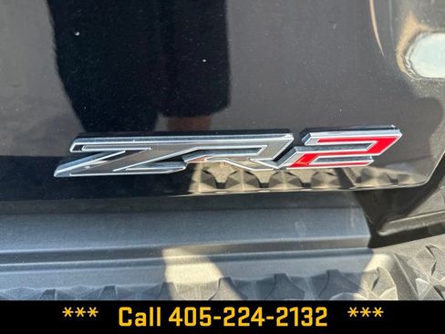 Used 2024 Chevrolet Colorado ZR2 w/ ZR2 Convenience Package III AWD/4WD image 11