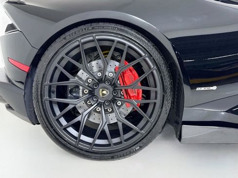 Used 2015 Lamborghini Huracan LP 610-4 AWD/4WD image 39