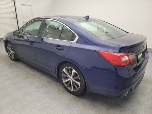 Used 2017 Subaru Legacy 2.5i Limited AWD/4WD image 3