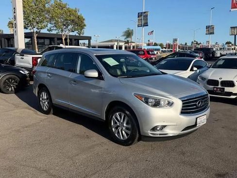 Used 2013 INFINITI JX35 FWD w/ Premium Pkg image 3