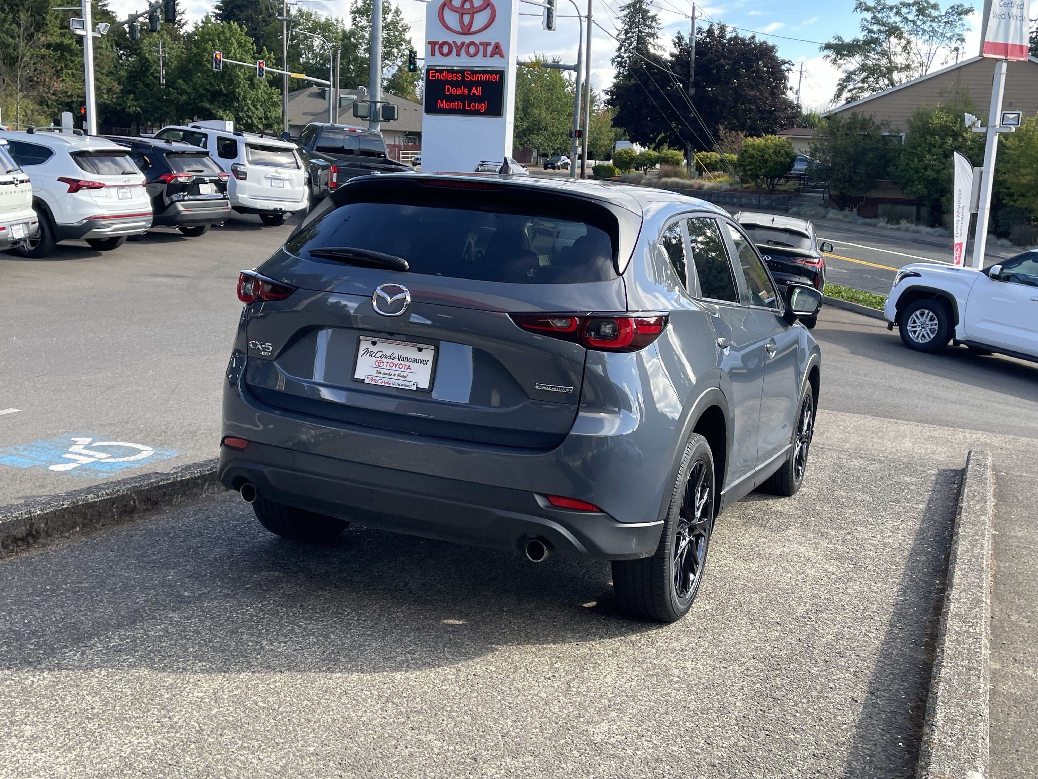 Used 2024 MAZDA CX-5 Carbon Edition AWD/4WD image 6