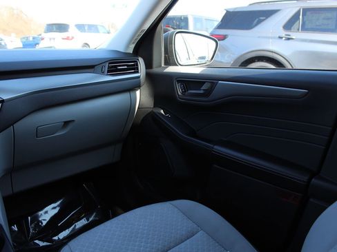 Used 2023 Ford Escape Active image 12