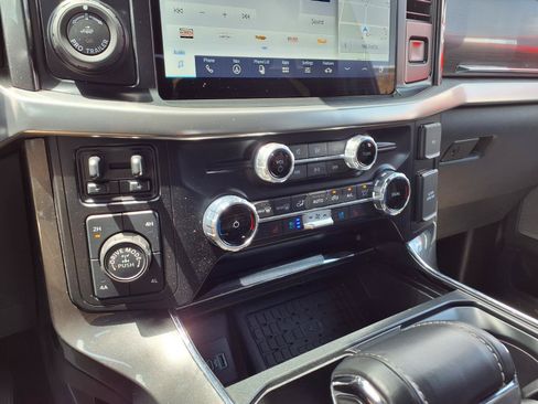 Used 2023 Ford F150 Lariat AWD/4WD image 6