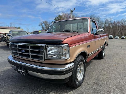 Used 1995 Ford F150 2WD Regular Cab image 2
