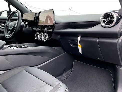 New 2026 Chevrolet Blazer EV LT image 9