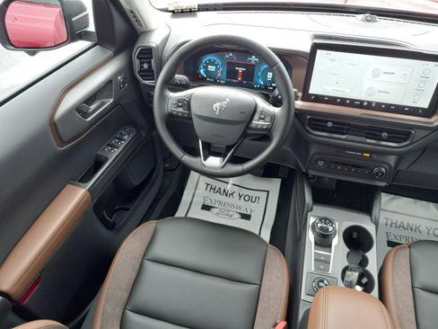 New 2025 Ford Bronco Sport Outer Banks w/ Outer Banks Tech Package+ image 14