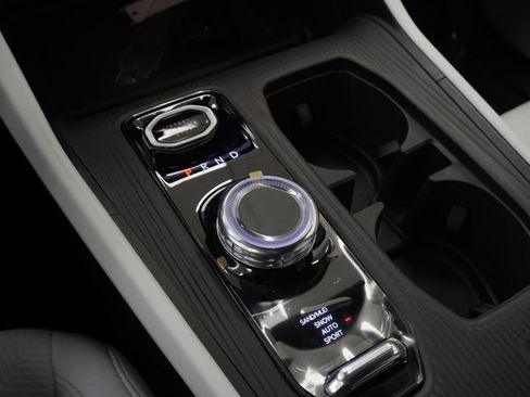 New 2026 Jeep Cherokee Laredo AWD/4WD image 24