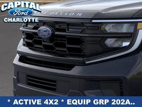 New 2026 Ford Expedition Active RWD image 18