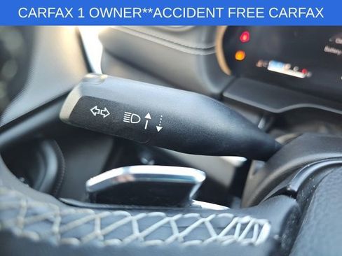 Used 2024 Jeep Grand Cherokee L Laredo image 38