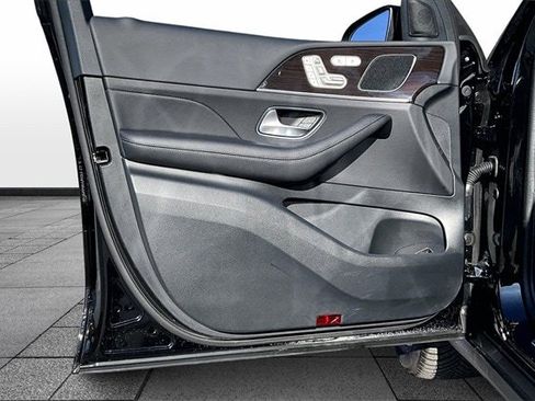Certified 2025 Mercedes-Benz GLE 350 4MATIC image 23