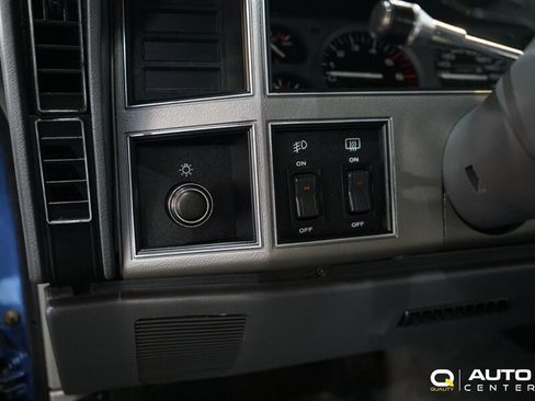 Used 1989 Jeep Cherokee Laredo AWD/4WD image 30