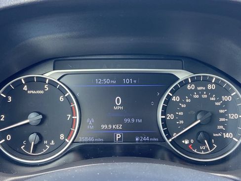 Used 2025 Nissan Altima 2.5 SV FWD image 7