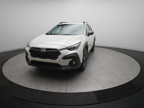 Certified 2025 Subaru Crosstrek 2.5i Limited w/ Crosstrek Mirror Package AWD/4WD image 12