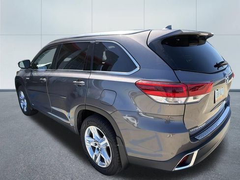 Used 2017 Toyota Highlander Limited w/ Protection Package #3 AWD/4WD image 7