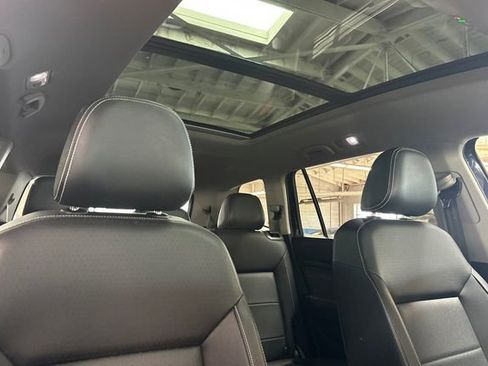 Certified 2023 Volkswagen Atlas SE w/ Panoramic Sunroof Package FWD image 22