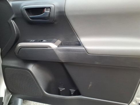 Certified 2023 Toyota Tacoma SR5 image 8