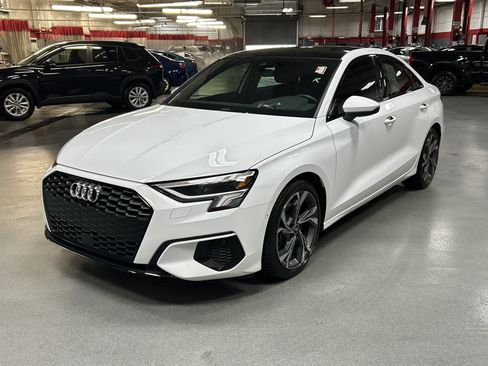 Used 2022 Audi A3 2.0T Premium Plus FWD image 5