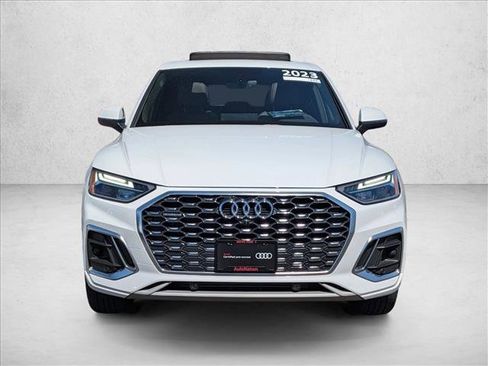 Certified 2023 Audi Q5 2.0T Premium Plus w/ Premium Plus Package AWD/4WD image 2