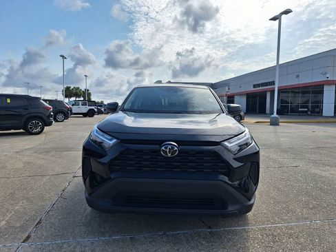 Used 2025 Toyota RAV4 LE FWD image 2