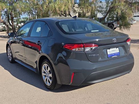 Used 2025 Toyota Corolla LE FWD image 6