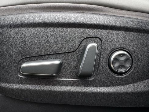 Used 2024 Hyundai Palisade SEL w/ Premium Package image 26