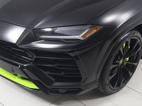 Used 2022 Lamborghini Urus image 93