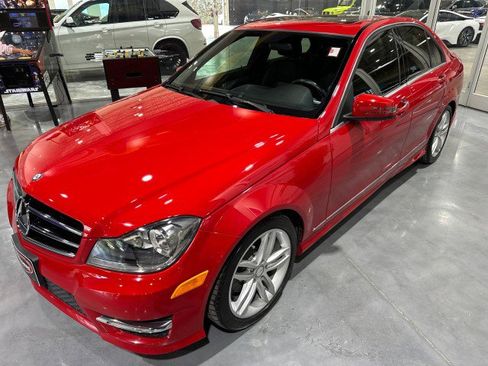 Used 2013 Mercedes-Benz C 250 Sedan image 9