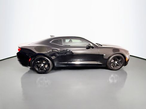 Used 2020 Chevrolet Camaro LT RWD image 11