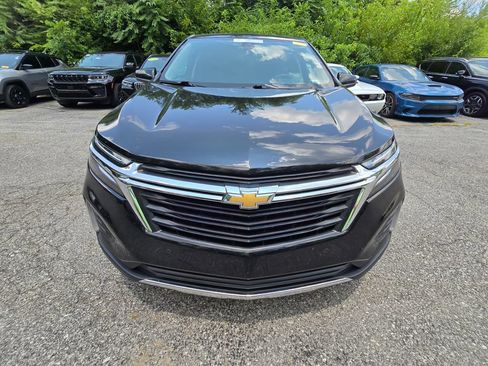 Used 2024 Chevrolet Equinox LT w/ Driver Convenience Package AWD/4WD image 12