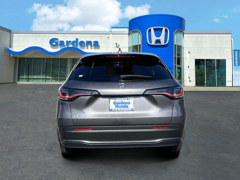 New 2027 Honda HR-V LX image 5