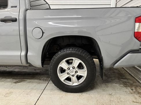 Used 2019 Toyota Tundra SR5 image 6