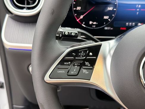 New 2026 Mercedes-Benz GLC 300 4MATIC image 26