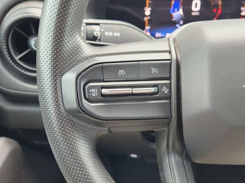 Used 2023 Chevrolet Colorado Trail Boss w/ Technology Package AWD/4WD image 28