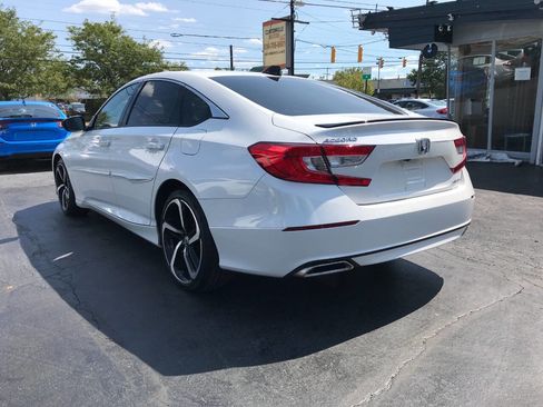 Used 2021 Honda Accord Sport image 5