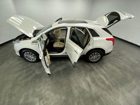 Used 2018 Cadillac XT5 Luxury w/ Driver Awareness Package AWD/4WD image 51