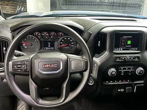 Used 2024 GMC Sierra 1500 Pro w/ Pro Value Package image 10