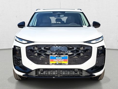 New 2026 Audi Q3 quattro 2.0T image 2