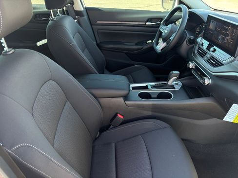 New 2025 Nissan Altima 2.5 SV w/ SV Special Edition Package image 12