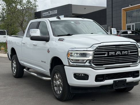 Certified 2024 RAM 2500 Laramie AWD/4WD image 3