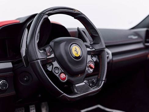 Used 2014 Ferrari 458 Spider RWD image 61